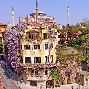 Empress Zoe Turkey